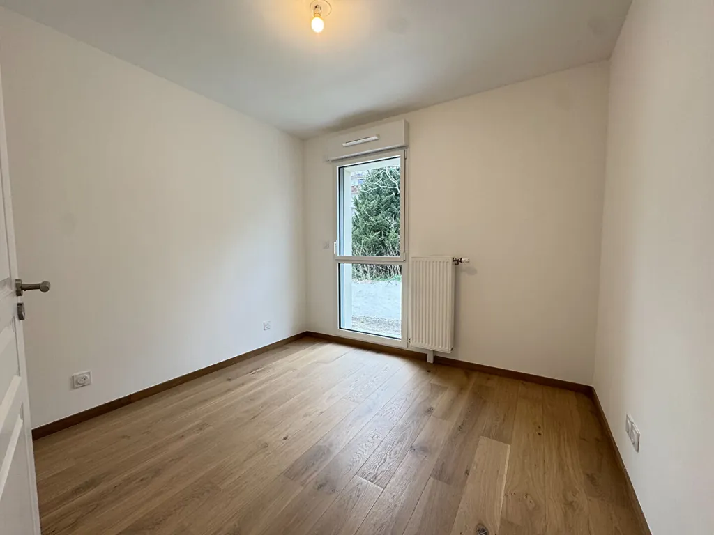 Pièces - Appartement Neuf avec Balcon à Orléans