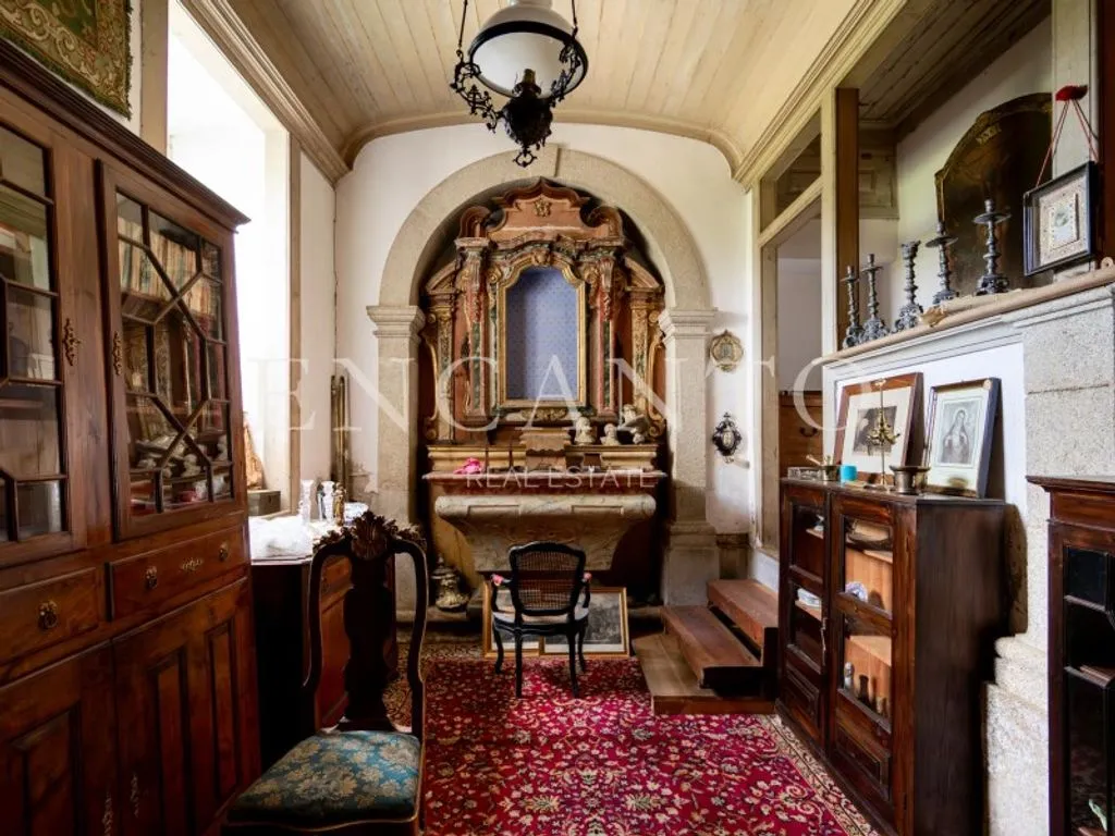 Kabinet - Historic Riverside Manor in Arganil