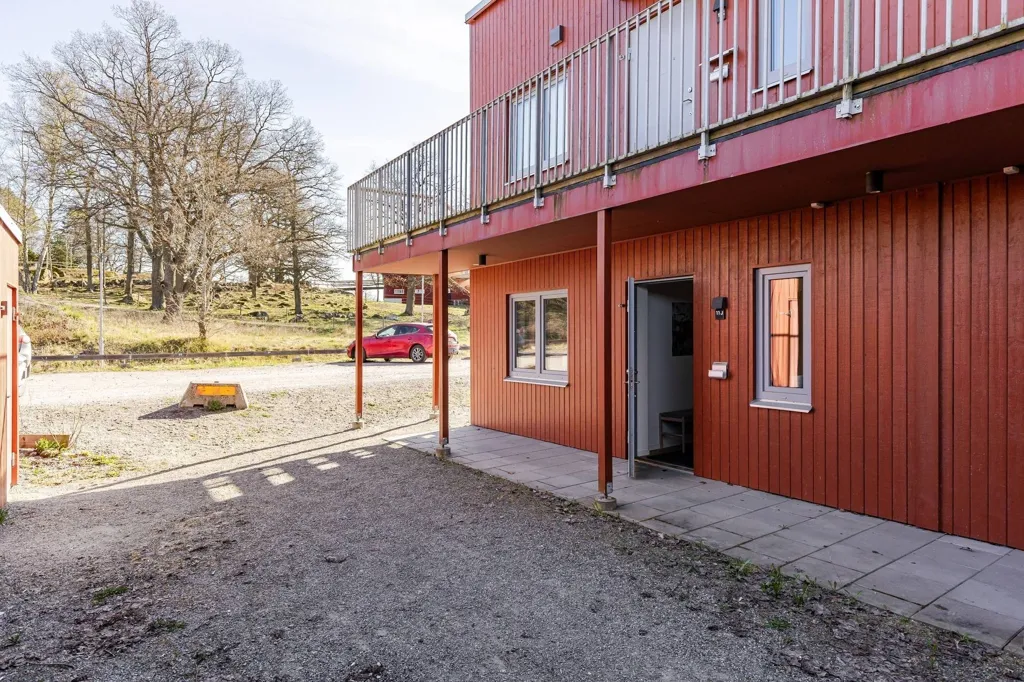 Välivaade - Modern Flat with Garden in Strängnäs
