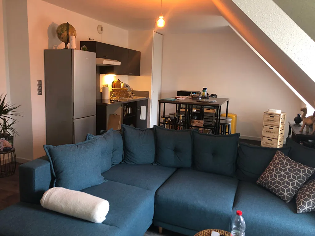 Soggiorno - 1st Floor Apartment with Parking in Baugé