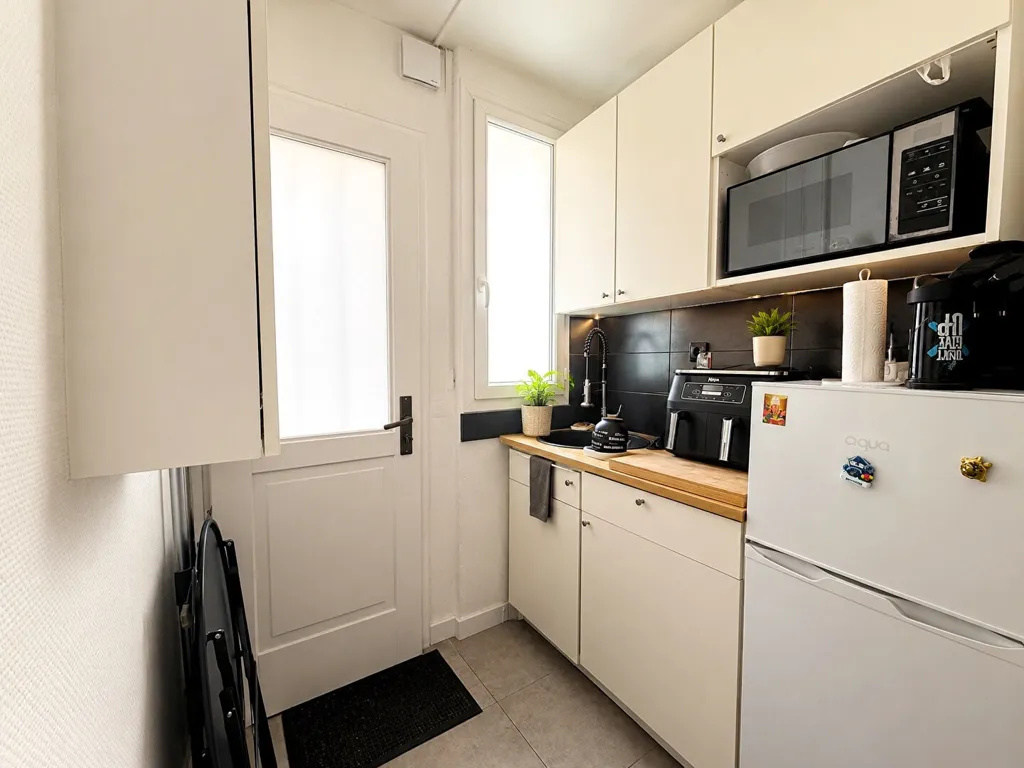 Köök - Studio with Kitchen in Nanterre