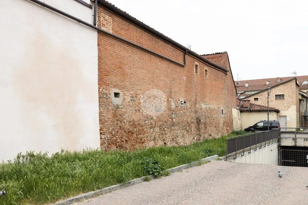Giardino - Rustic-Style Flat with Balcony in Chieri