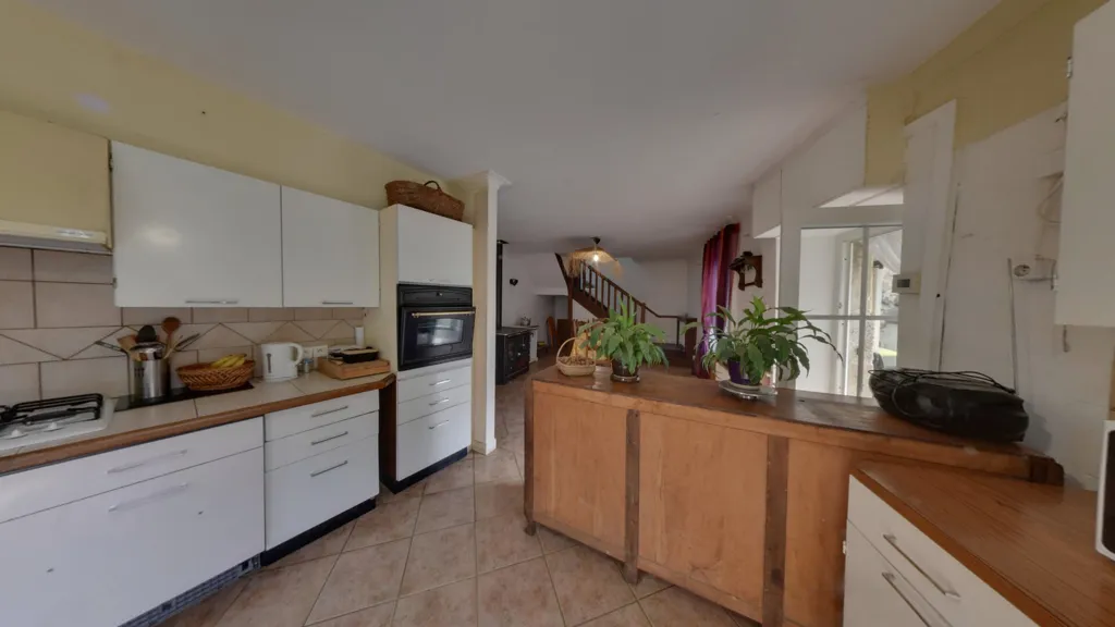 Kitchen - Country House with Source in Saint-Vincent-de-Durfort
