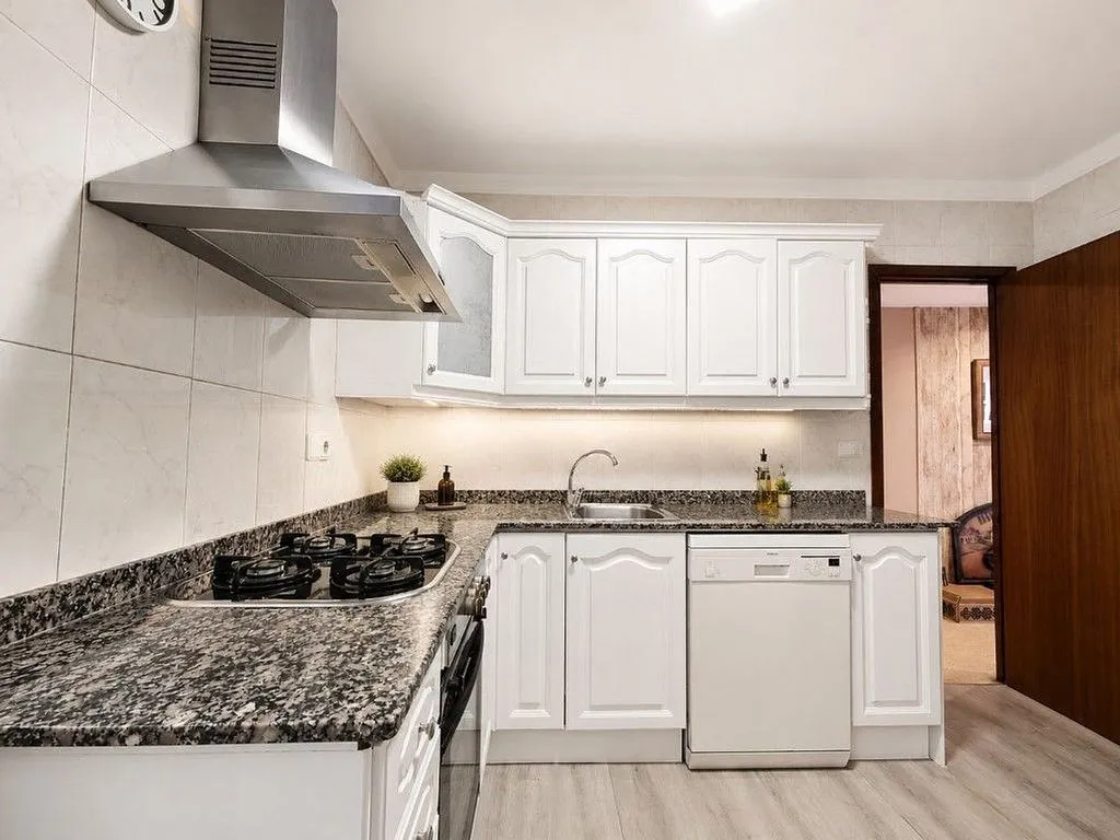 Cuisine - Apartment with Terrace in El Fortí, Palma