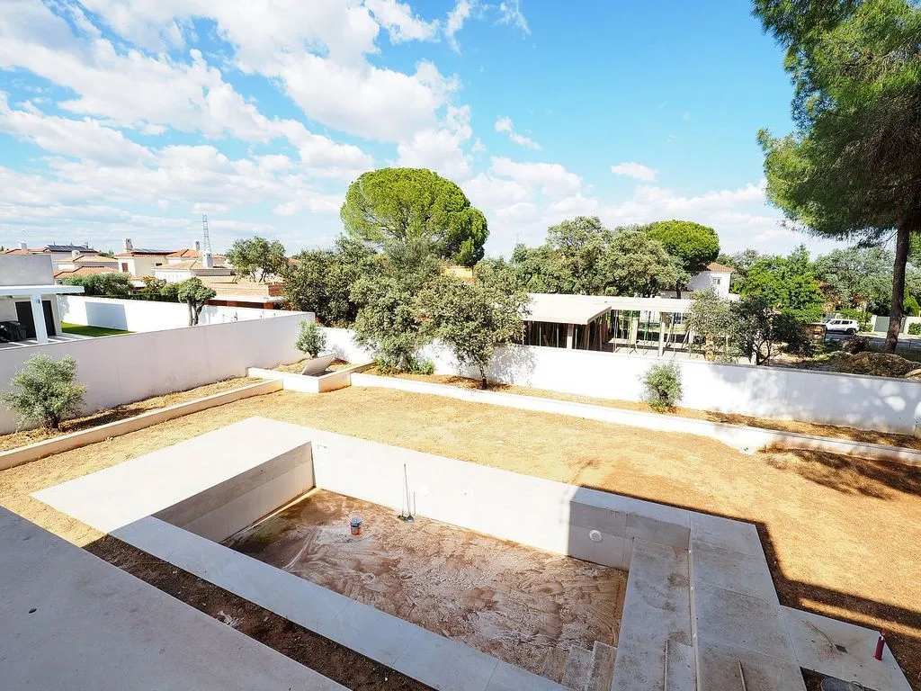 Bassein - New Chalet with Pool in Bollullos de la Mitación