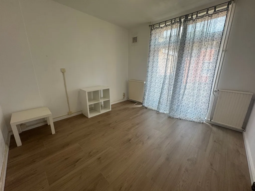 Bedrooms - Studio with Natural Light in Maastricht
