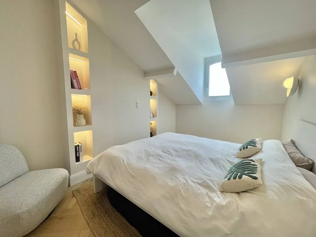Magamistoad - 2-Bedroom Apartment with Sea View in Cannes