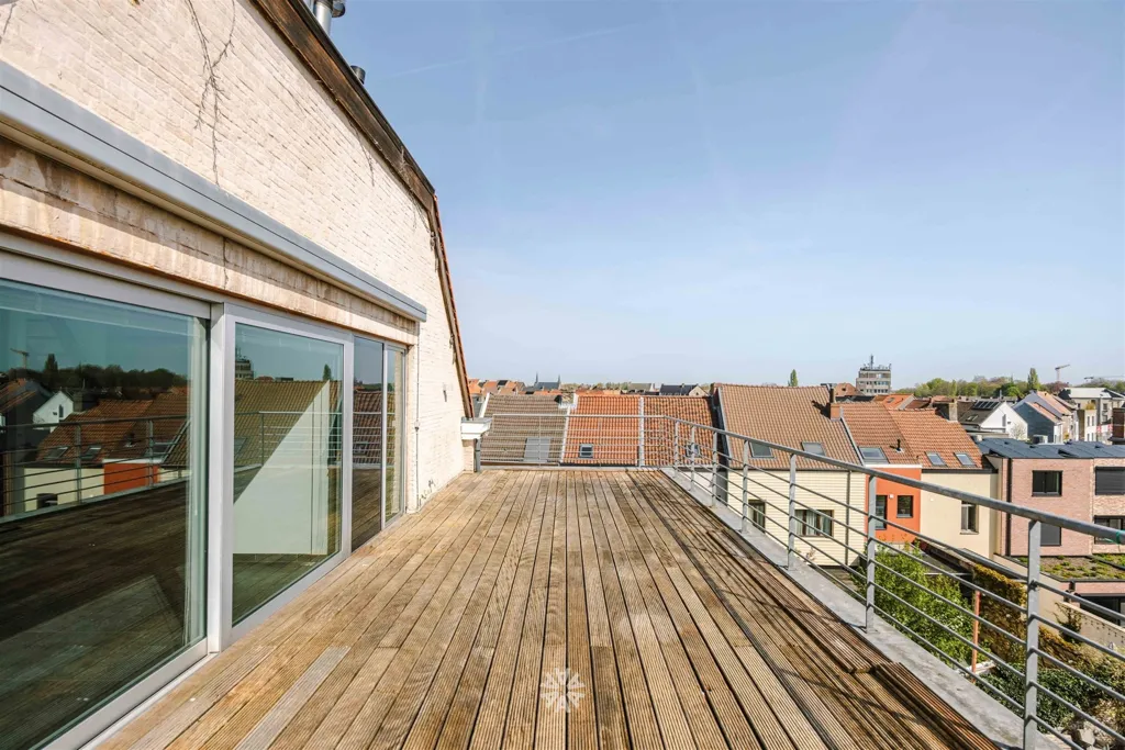 Balcon - Loft Industriel avec Terrasse à Ledeberg
