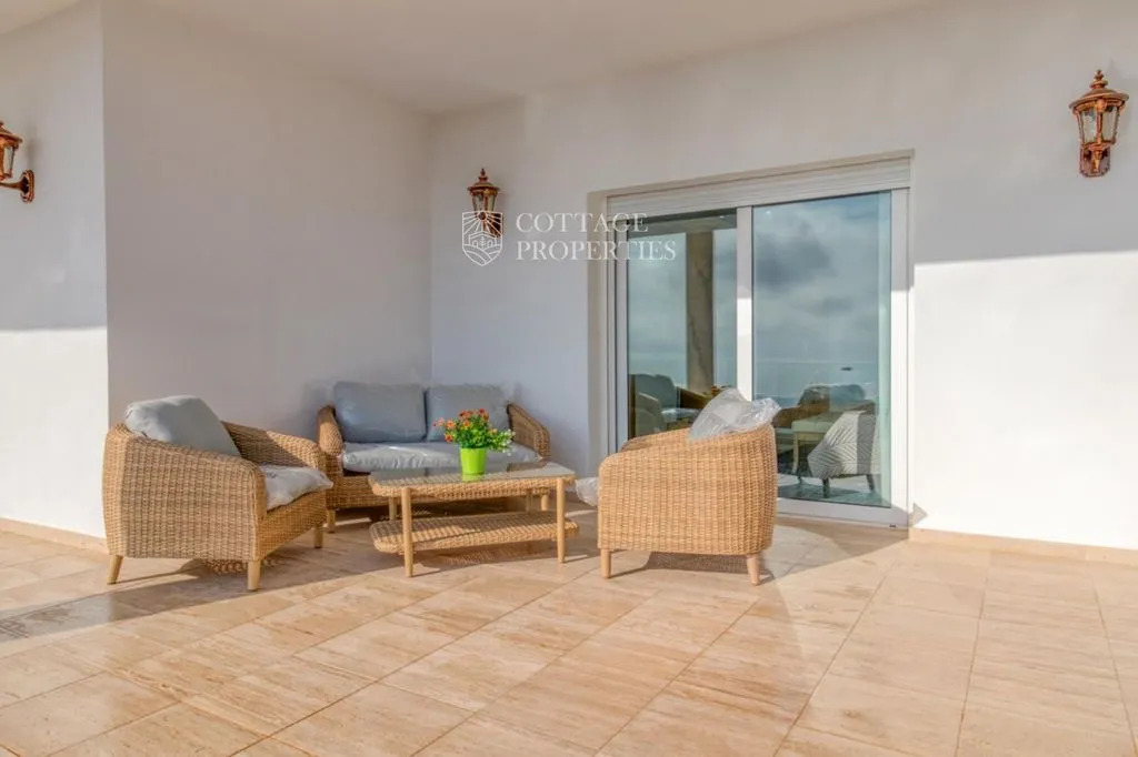 Terrass - Luxury Villa with Sea Views in Mijas