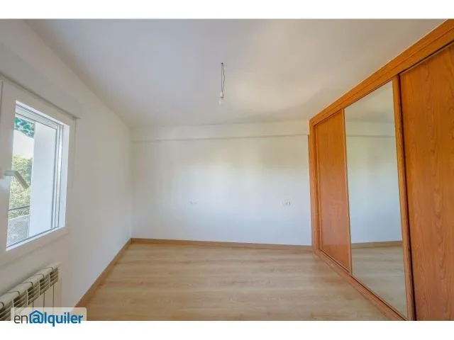 Toad - Fully Renovated Flat with Terrace in Carabanchel