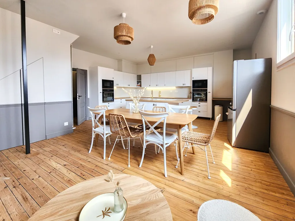 Söögituba - Fully Furnished Maison in Bordeaux