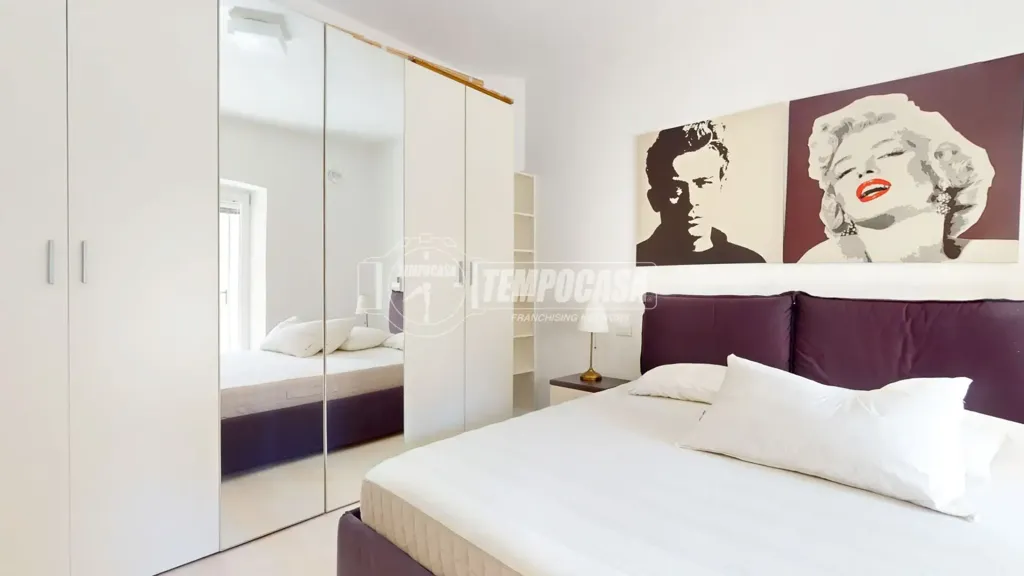 Magamistoad - Modern Flat with Balcony in Genoa