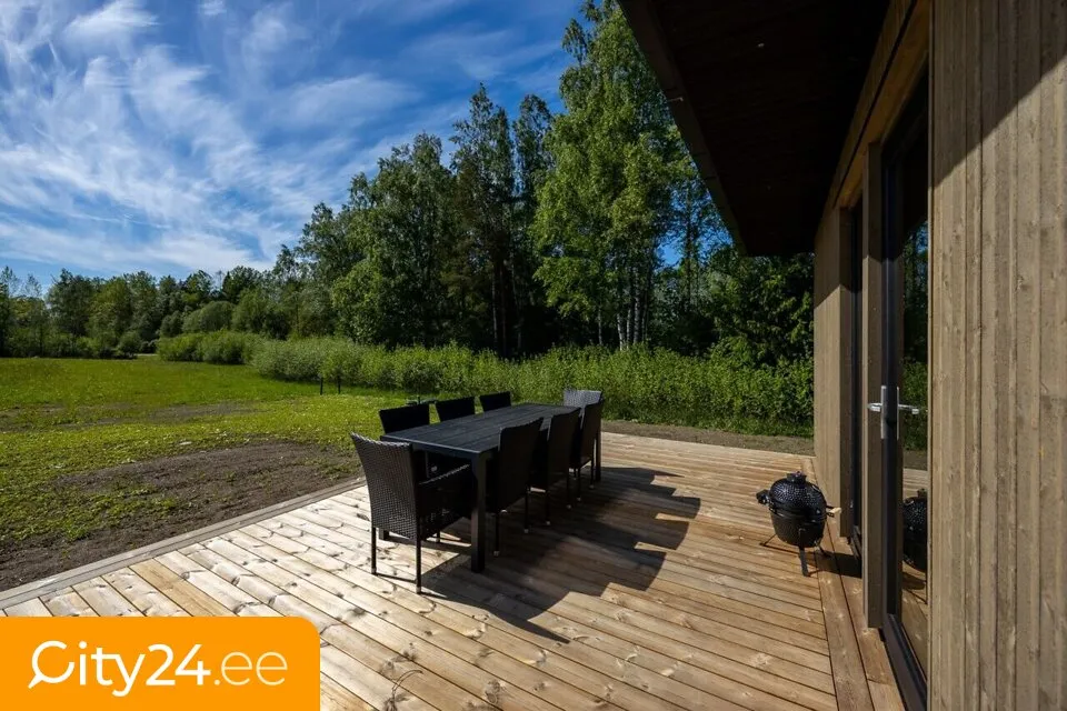 Terraza - Spacious Cottage with Garden in Maidla, Saue