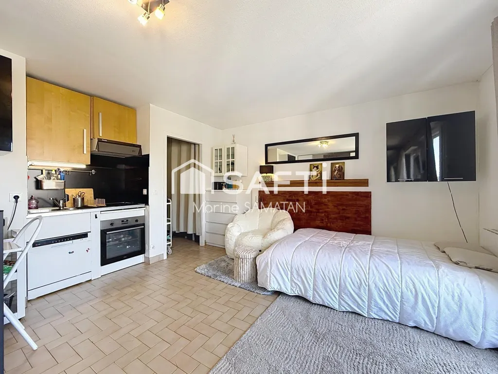 Camere da letto - Studio with Balcony near Geneva