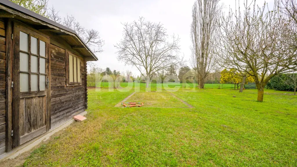 Aed - Luxury Villa with Garden in Modena