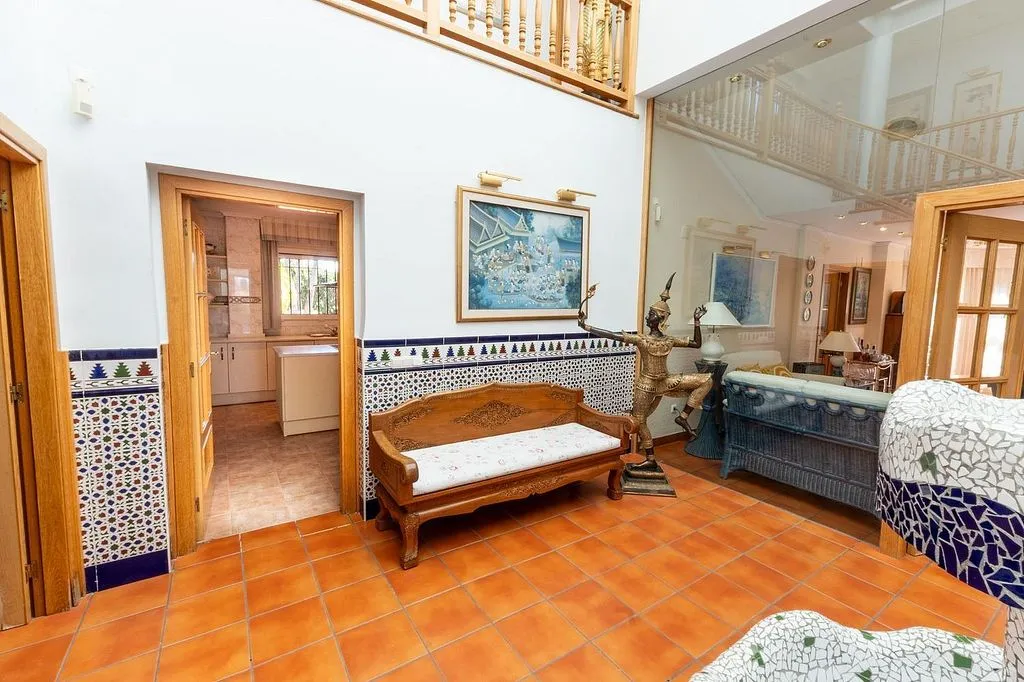 Elutuba - Luxury Chalet with Pool in Alginet