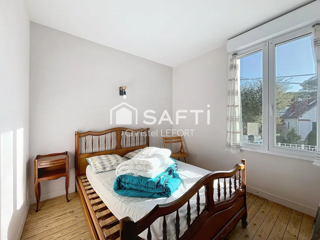Magamistoad - House with Ocean View in Tharon