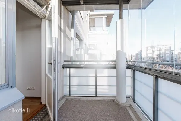 Balcone - Spacious 2-Bedroom Apartment with Sauna in Hatanpää