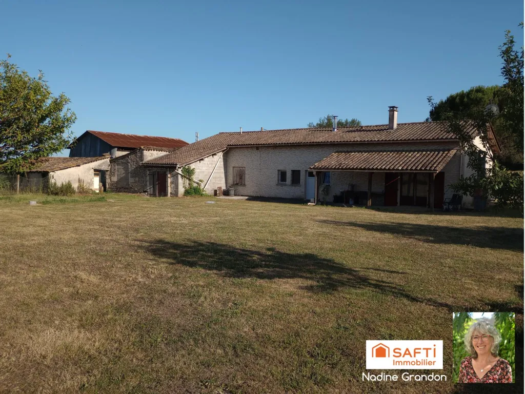 Välivaade - House with Constructible Land in Montguyon