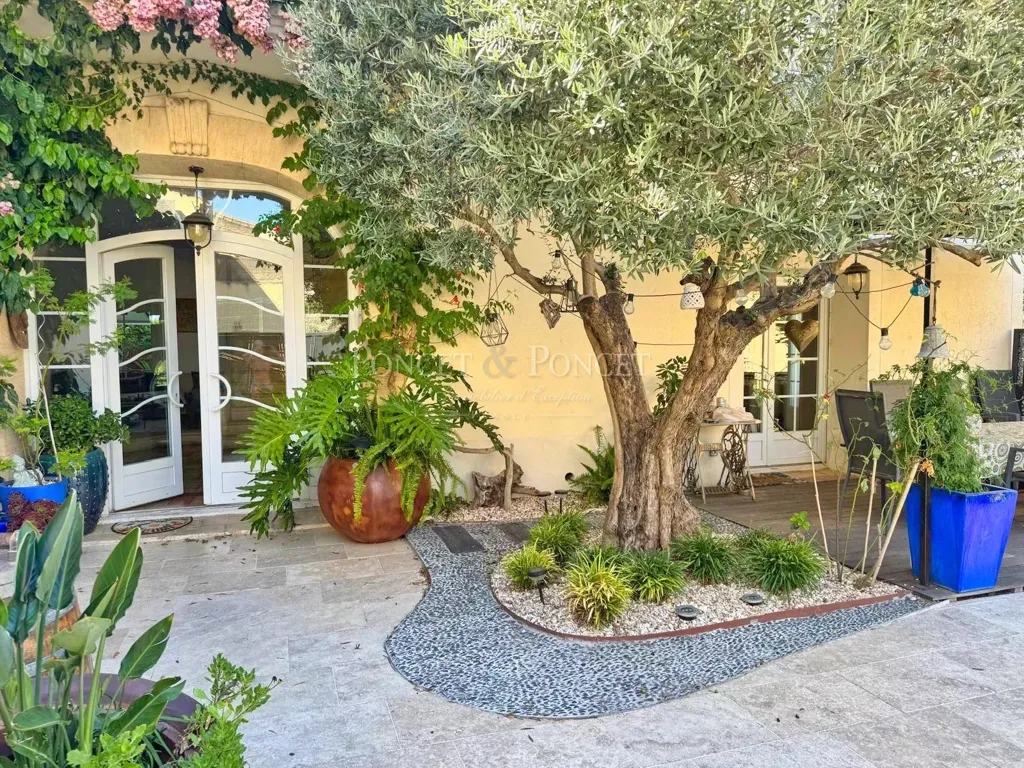 Jardin - Maison avec Vue Dominante au Cœur du Village