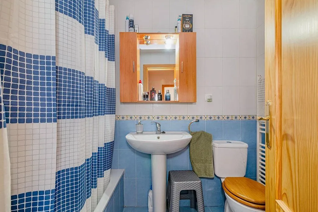 Vannitoad - Semi-detached House with Pool on Avenida de Andalucía