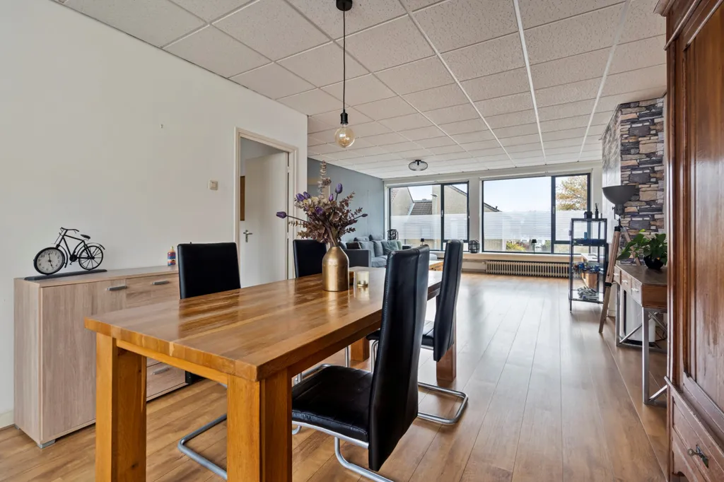 Salle à manger - Modern Apartment with Terrace in Hoensbroek Centre