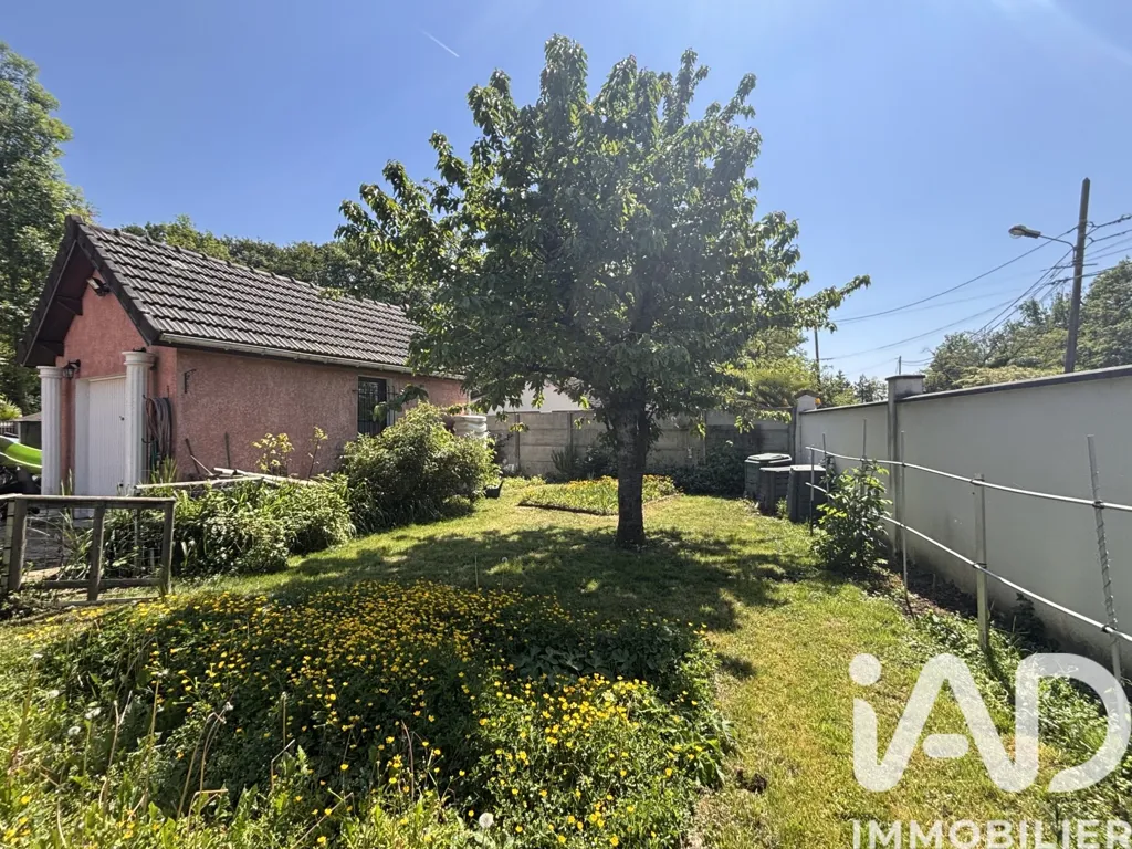 Giardino - Charming House with Garden in Villevaude