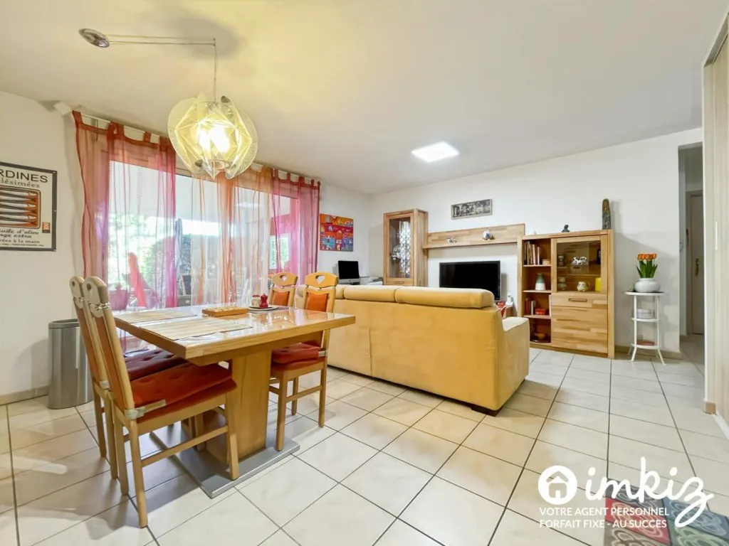 Söögituba - 3-Bed Flat with Garden in Fuveau