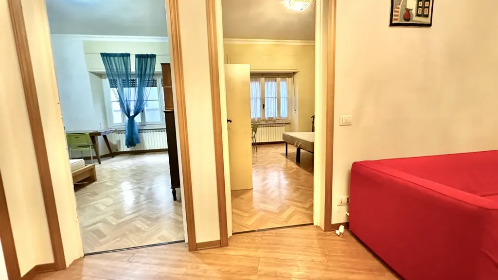 Séjour - Three-Bedroom Apartment with Balcony in Florence