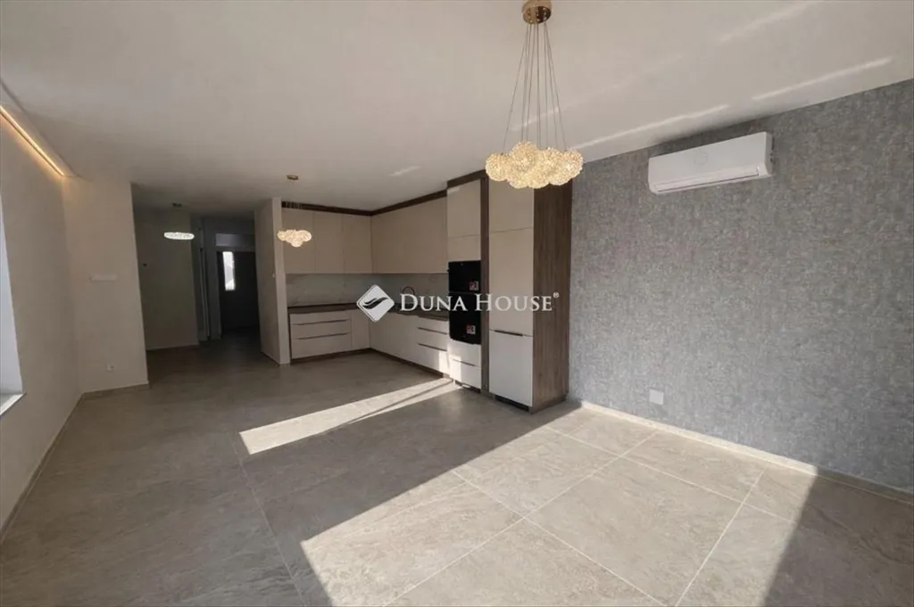 Köök - Modern Ground Floor Flat in Kecskemét City Centre