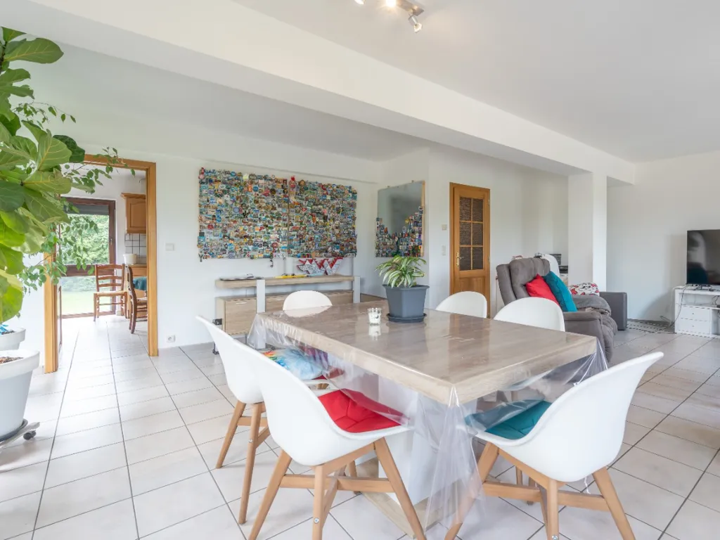 Sala da pranzo - Duplex with Garage in Bastogne