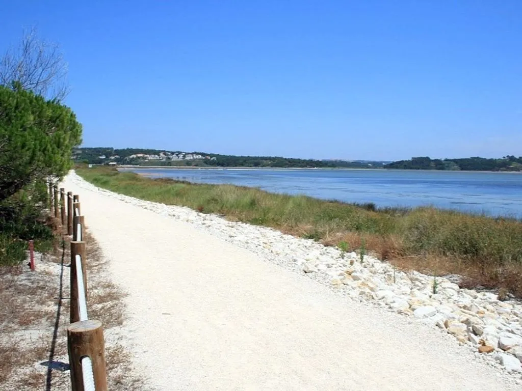 Hotel Development Plot near Obidos Lagoon