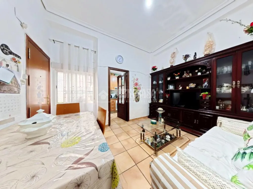 Sala da pranzo - Ground Floor Flat with Garden View in Ciudad Jardín