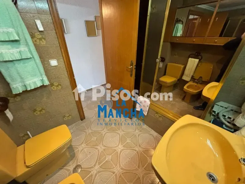 Vannitoad - Apartment with Balcony near Albacete Fair