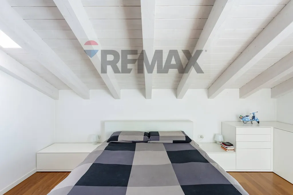 Chambres - Spacious Triplex with Panoramic View in Tregasio