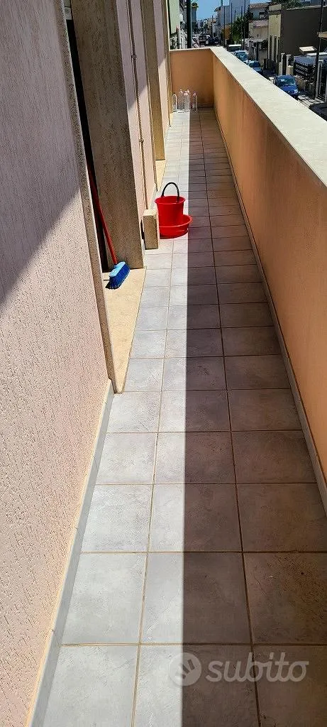 Rõdu - First Floor Apartment with Balcony in Central Location