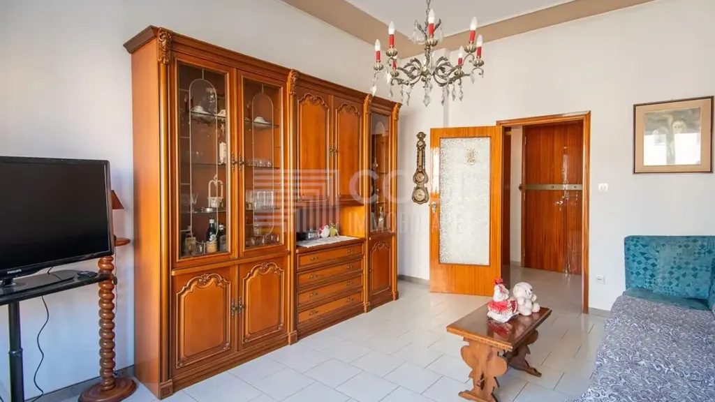 Séjour - Apartment with Balcony near Imola Centre