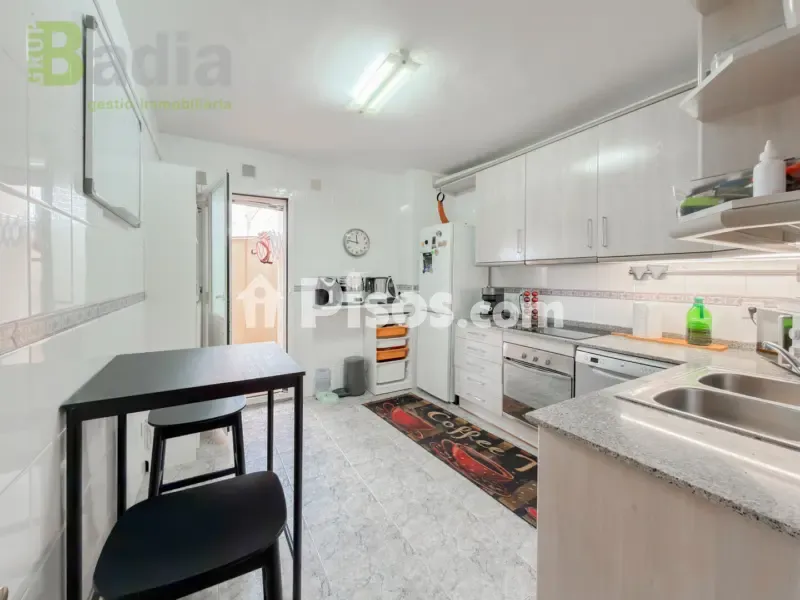 Appartement 4 chambres à ES