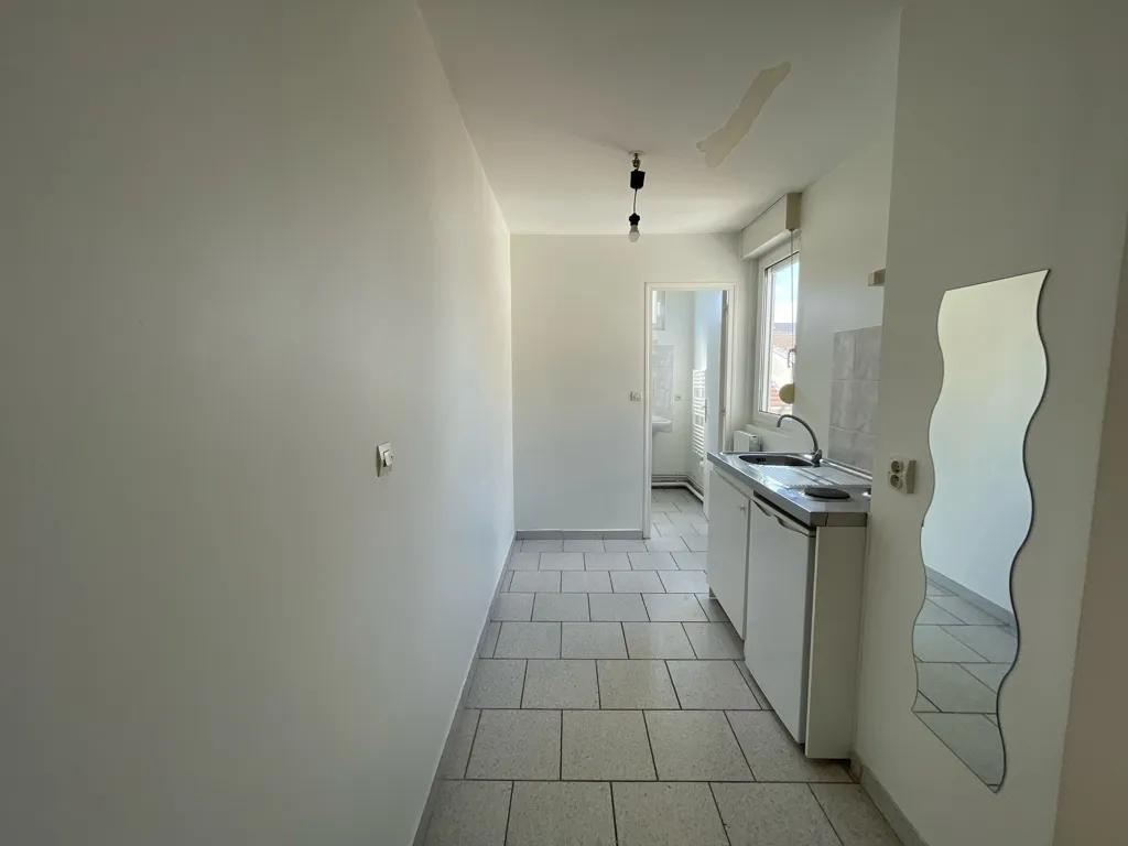 Cuisine - Studio avec Cuisine à Reims, Secteur Carteret