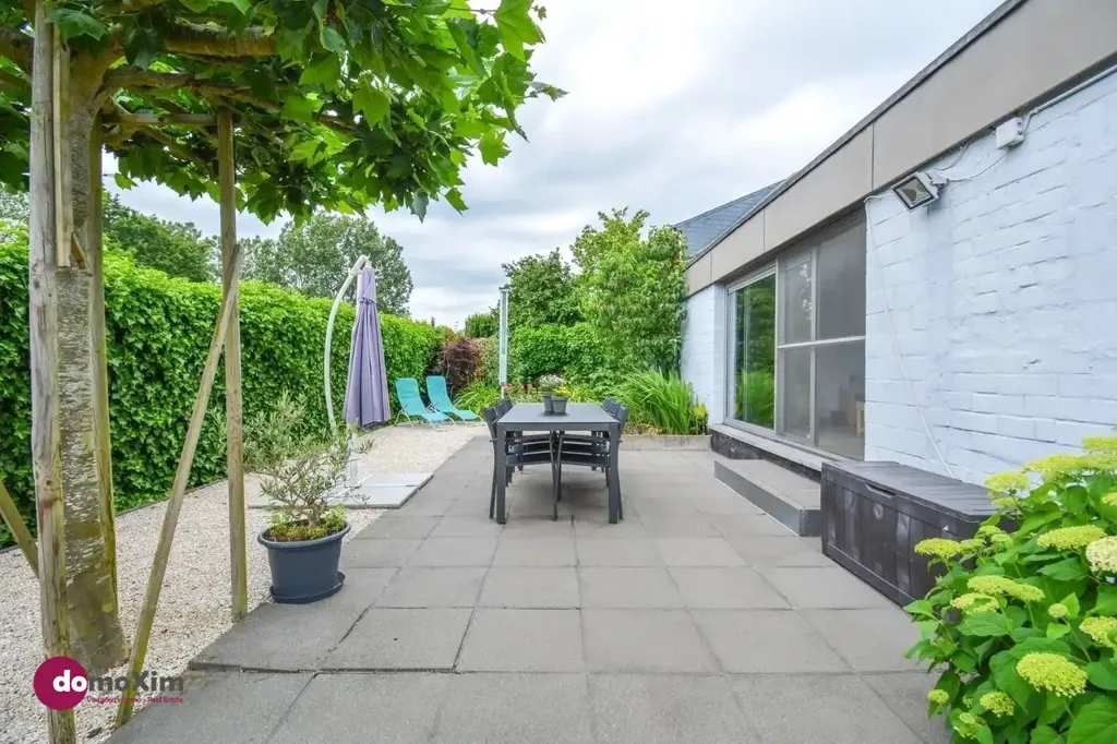 Terrazza - Commercial Space with Residence in Kampenhout