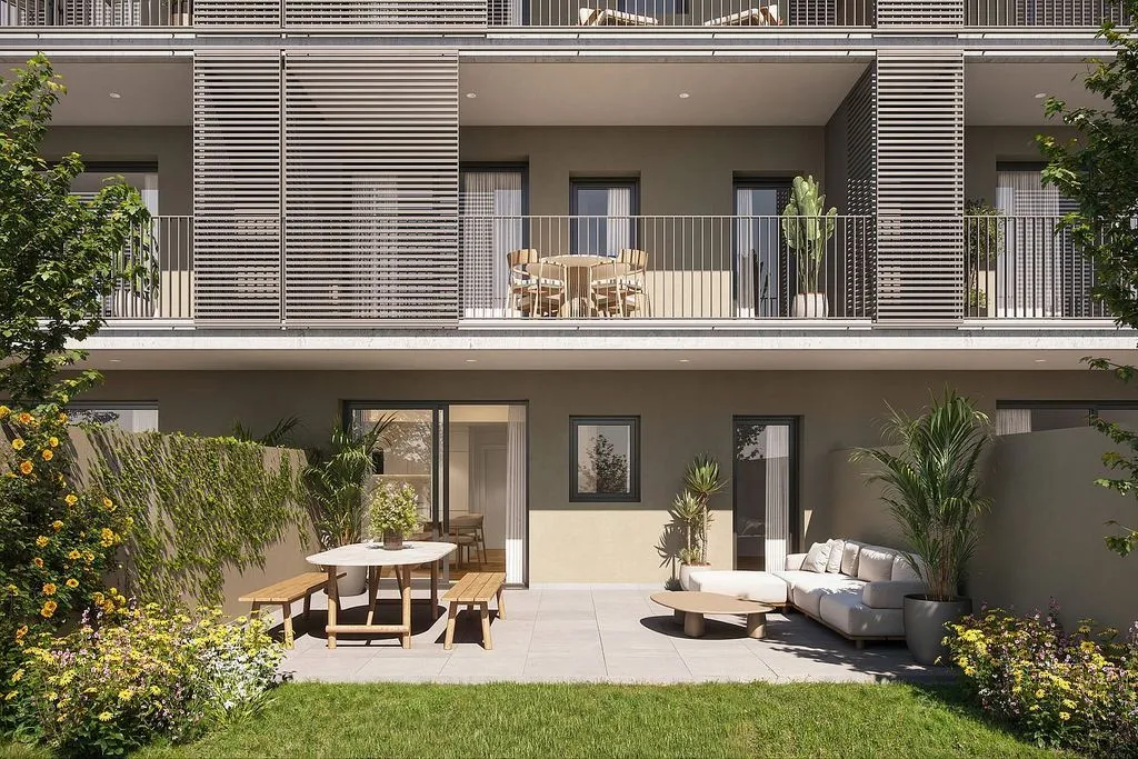 New Duplex Apartment with Pool in Barcelona