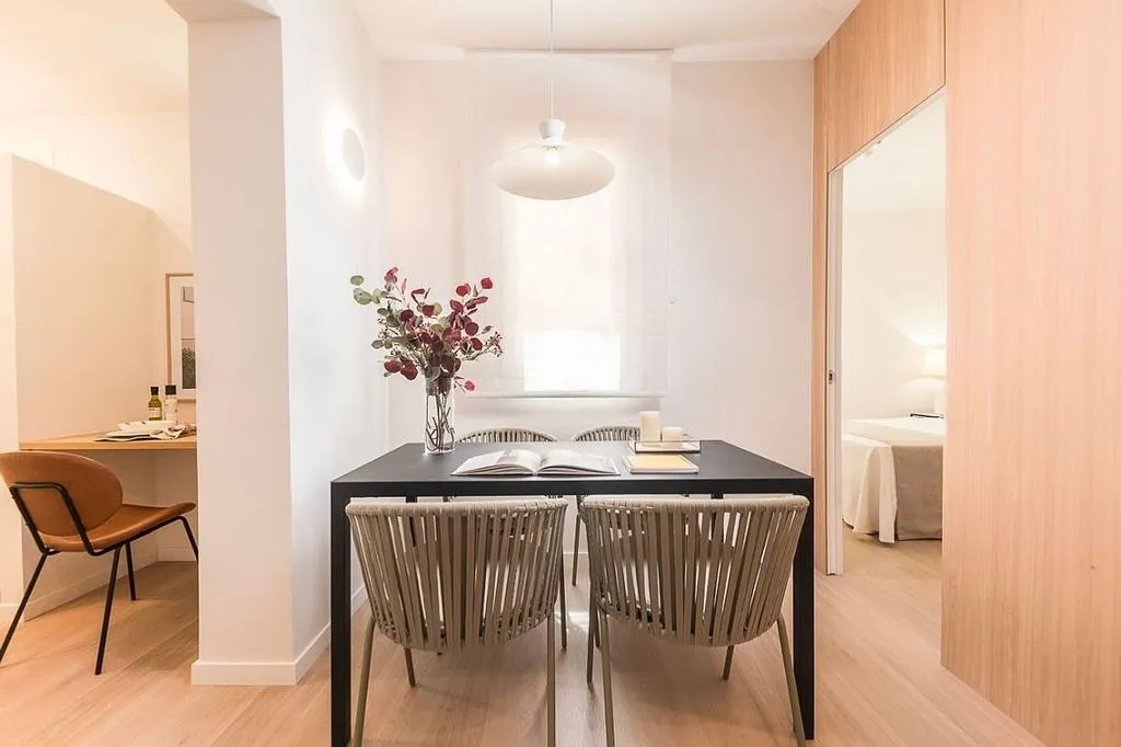 Salle à manger - Modernised Studio Flat in Chamberí, Madrid