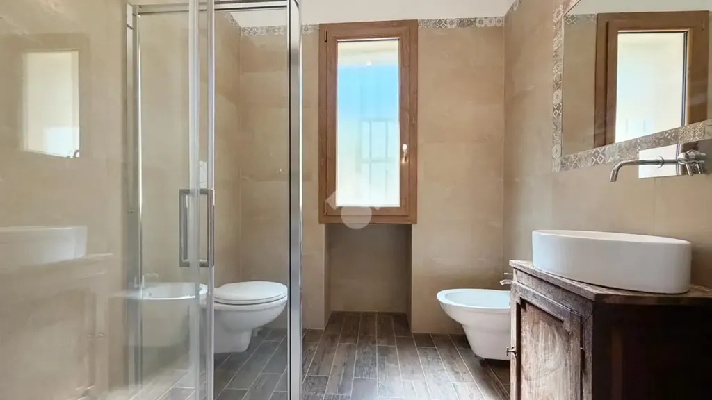 Salles de bain - Independent House with Garden in Prato