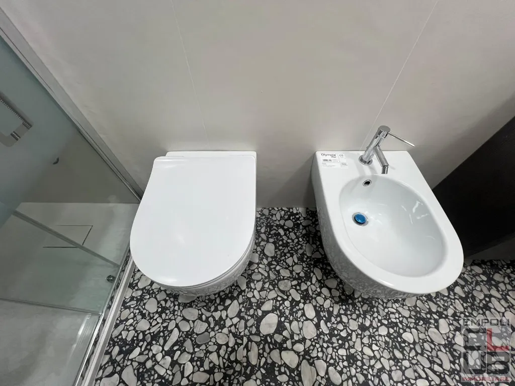 Vannitoad - Privately Leased Apartment with Terrace in Empoli