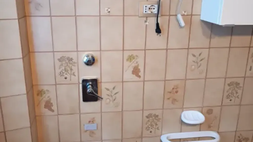 Salles de bain - Appartement 1 pièces à IT
