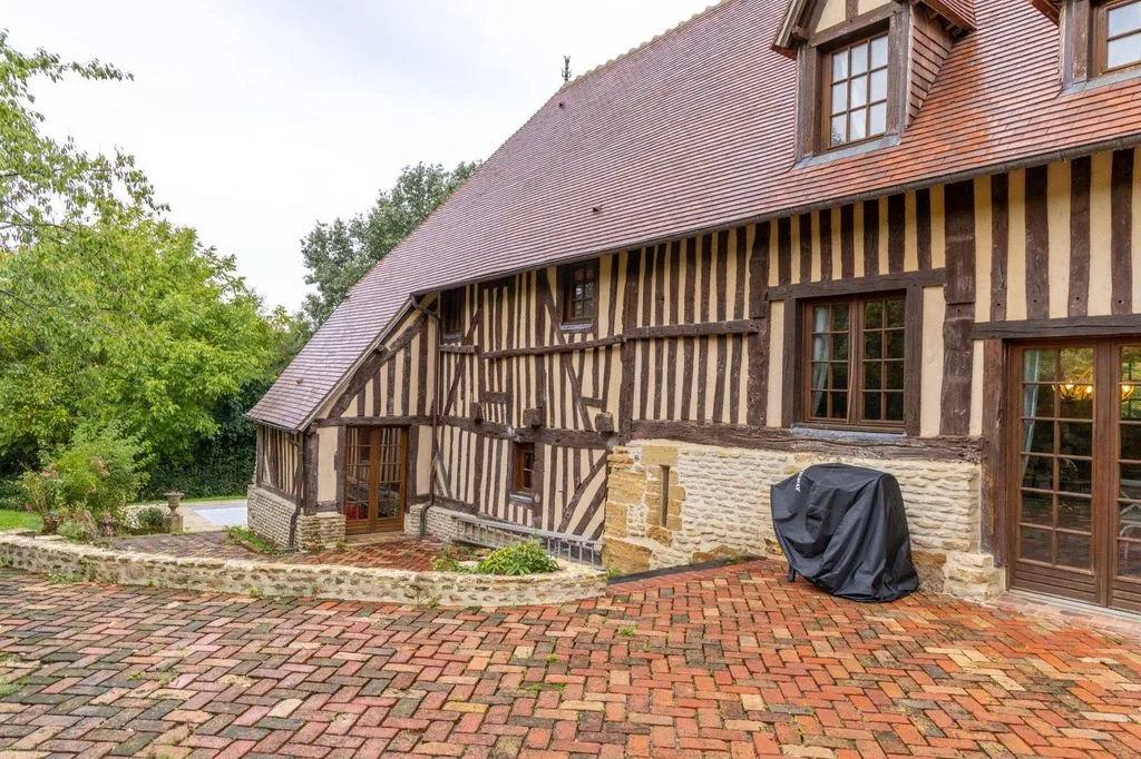Aed - Traditional House with Pool in Cambremer