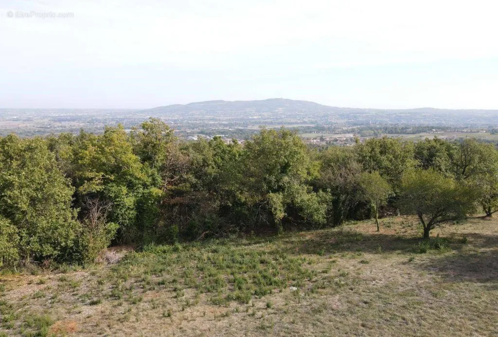 Aed - Builder's Plot on Heights in Marcy