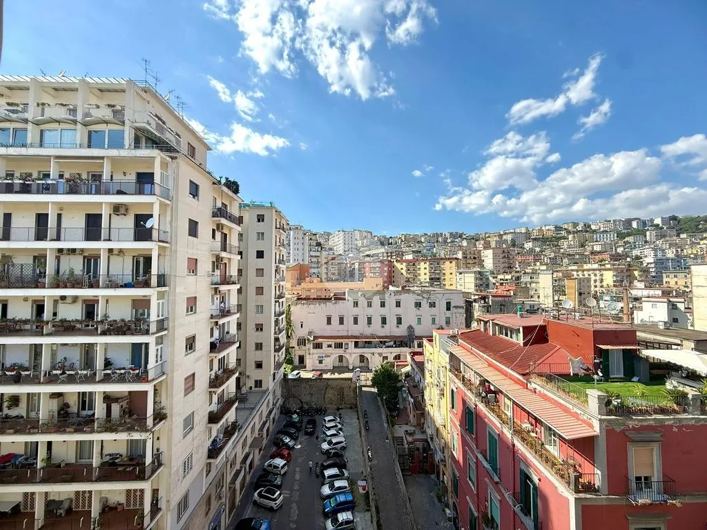 Balcone - Bright Apartment with Panoramic Terrace in Naples
