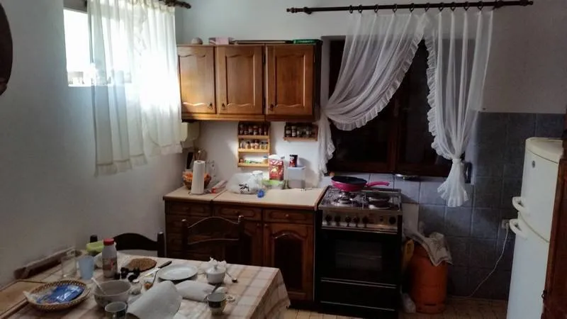 Cuisine - Family House with Sea View in Stari Grad
