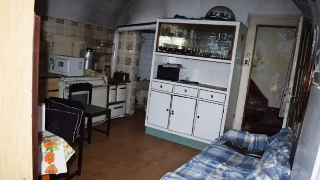 Cuisine - Historic Terraced House with Balcony in Zogno